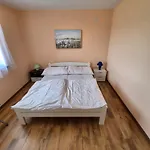 2 Apartment In Vila Marica